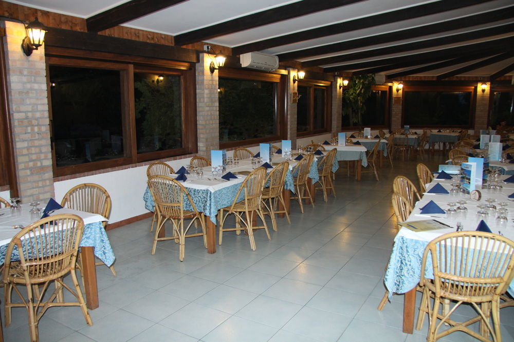 Villaggio Marinella Direttamente Sul Mare Isola Di Capo Rizzuto Екстер'єр фото